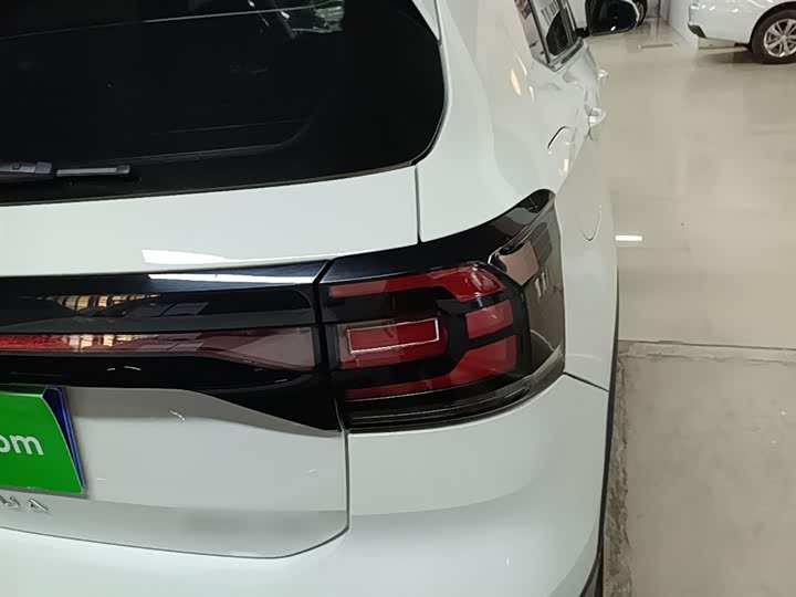 Volkswagen Tacqua 2021 2021款 200TSI DSG 悦智联版