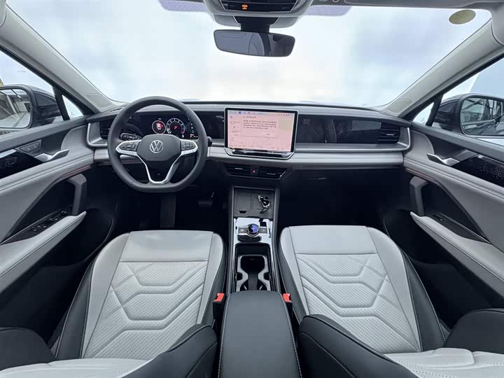 Фото 9 - Volkswagen Tayron