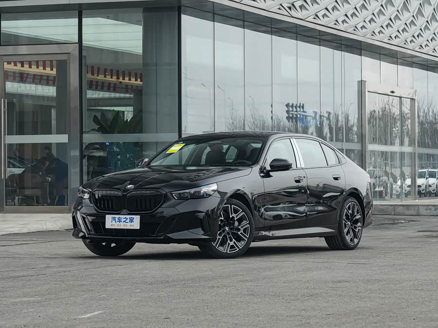 BMW 5 Series 2026 2026款 改款 530Li 尊享型 M运动套装