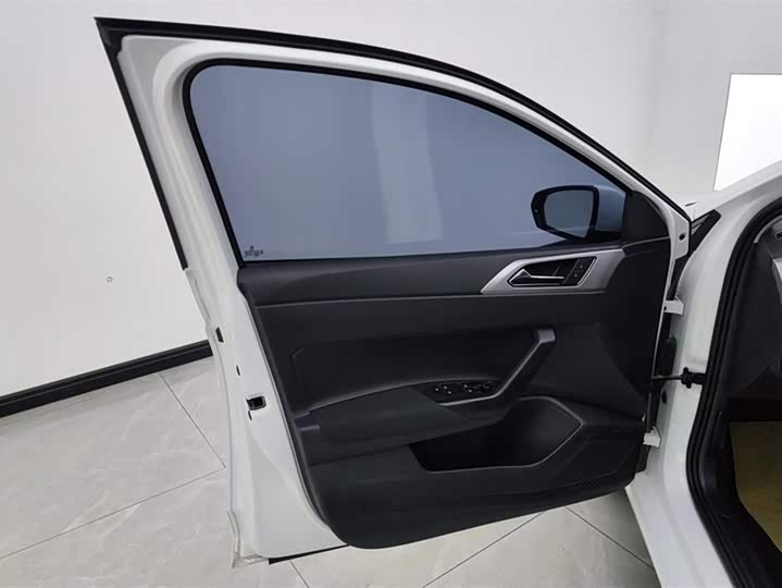 Volkswagen Polo 2023 2023款 改款 Plus 1.5L 自动纵情乐活版