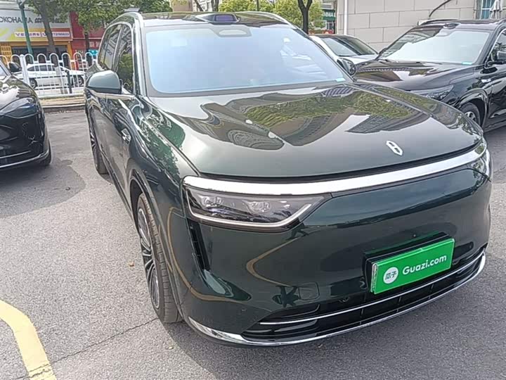Aito M8 2025 2025款 增程 Max+版 53.4kWh 5座版 (192线激光雷达）