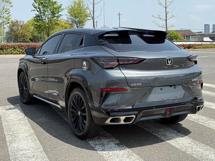 Changan UNI-T 2023 2023款 第二代 1.5T 尊享型