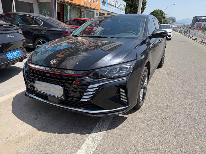 Dongfeng Aeolus Yixuan Max