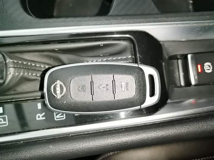 Zdjęcie 9 - Nissan Sylphy