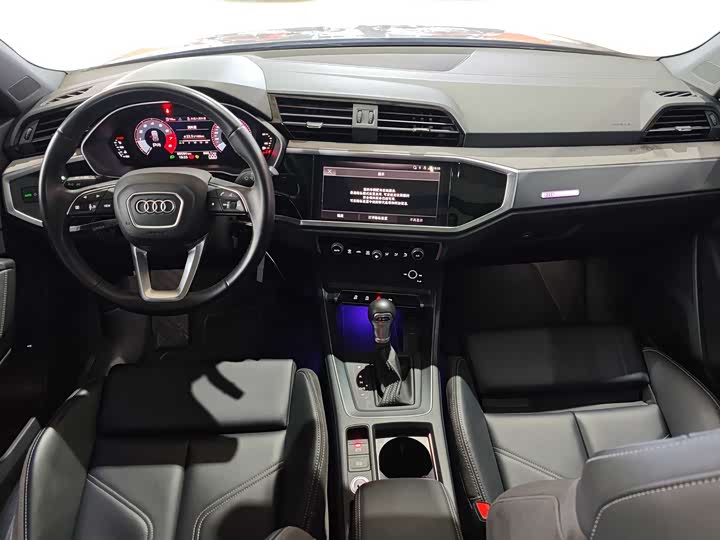Audi Q3 2024 2024款 35 TFSI 进取动感型