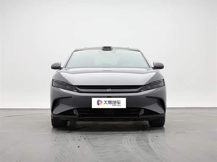 Фото 2 - BYD Han
