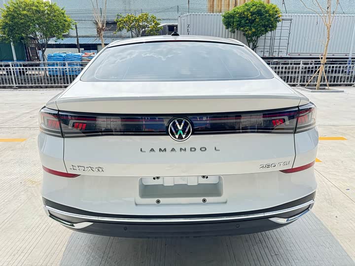 Фото 5 - Volkswagen Lamando L