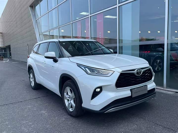 Toyota Highlander 2024 2024款 2.5L智能电混双擎两驱精英版 5座