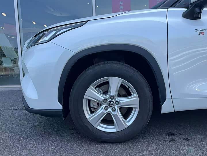 Toyota Highlander 2024 2024款 2.5L智能电混双擎两驱精英版 5座