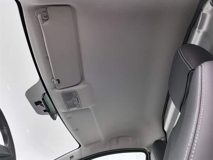 JAC Refine M3 2021 2021款 PLUS 1.8L 2座穿梭版