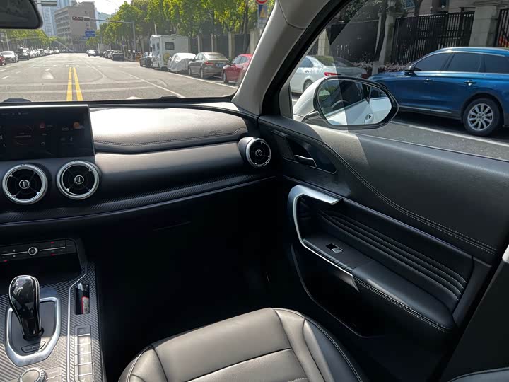 Wey VV5 2021 2021款 1.5T 两驱智先锋