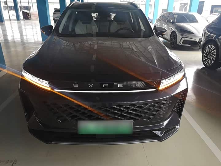 2024 Exeed LX C-DM Hybrid