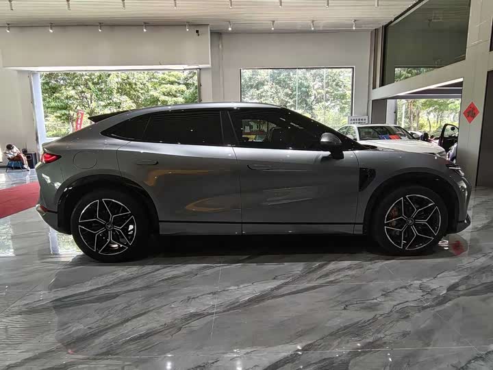 BYD Song L 2025 2025款 智驾版 602km 激光雷达四驱型