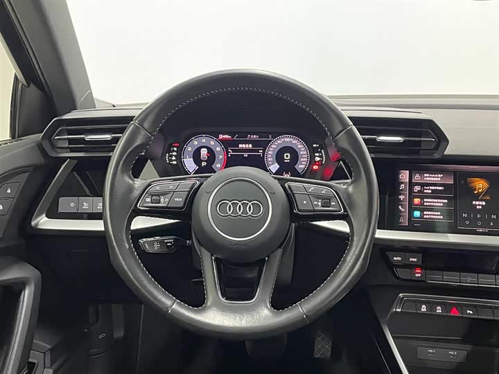Фото 9 - Audi A3