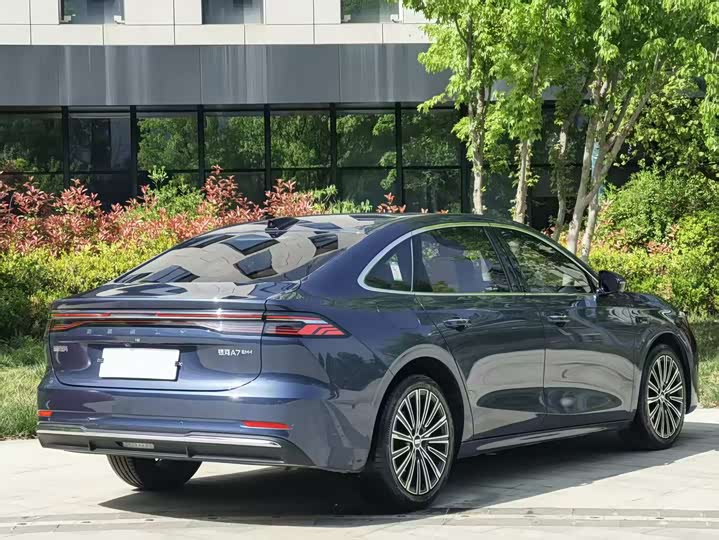 Geely Galaxy A7 2025 2025款 EM-i 150km 星舰版