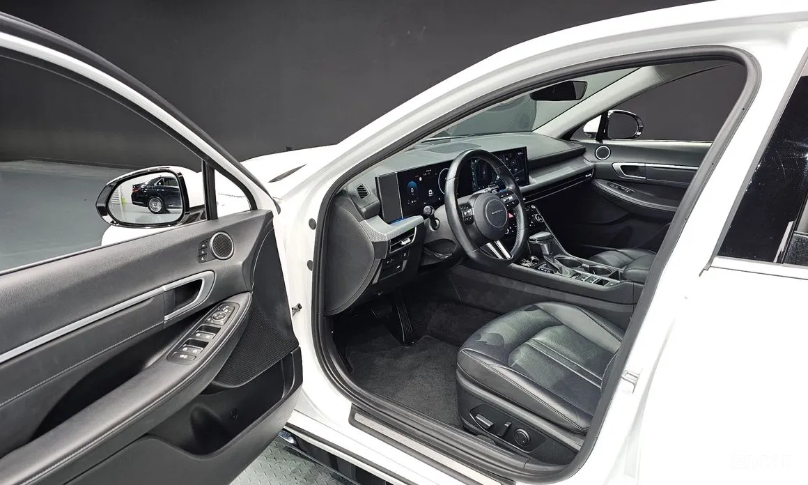 Hyundai Sonata 2023 2.0 LPG(Rent)