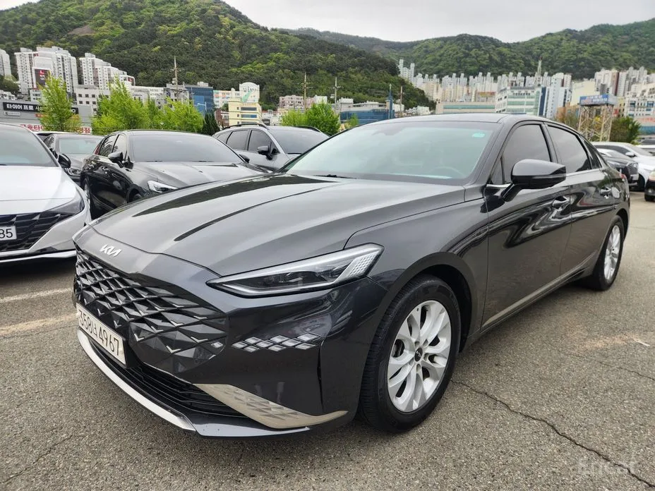 صورة 2 - Kia K8