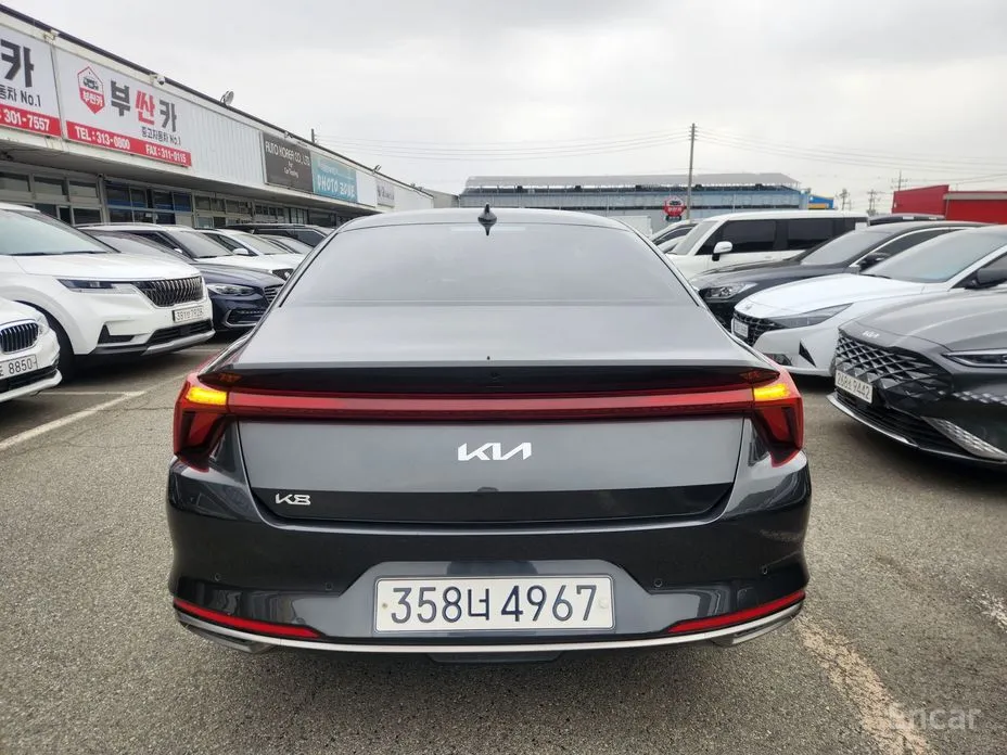 صورة 3 - Kia K8