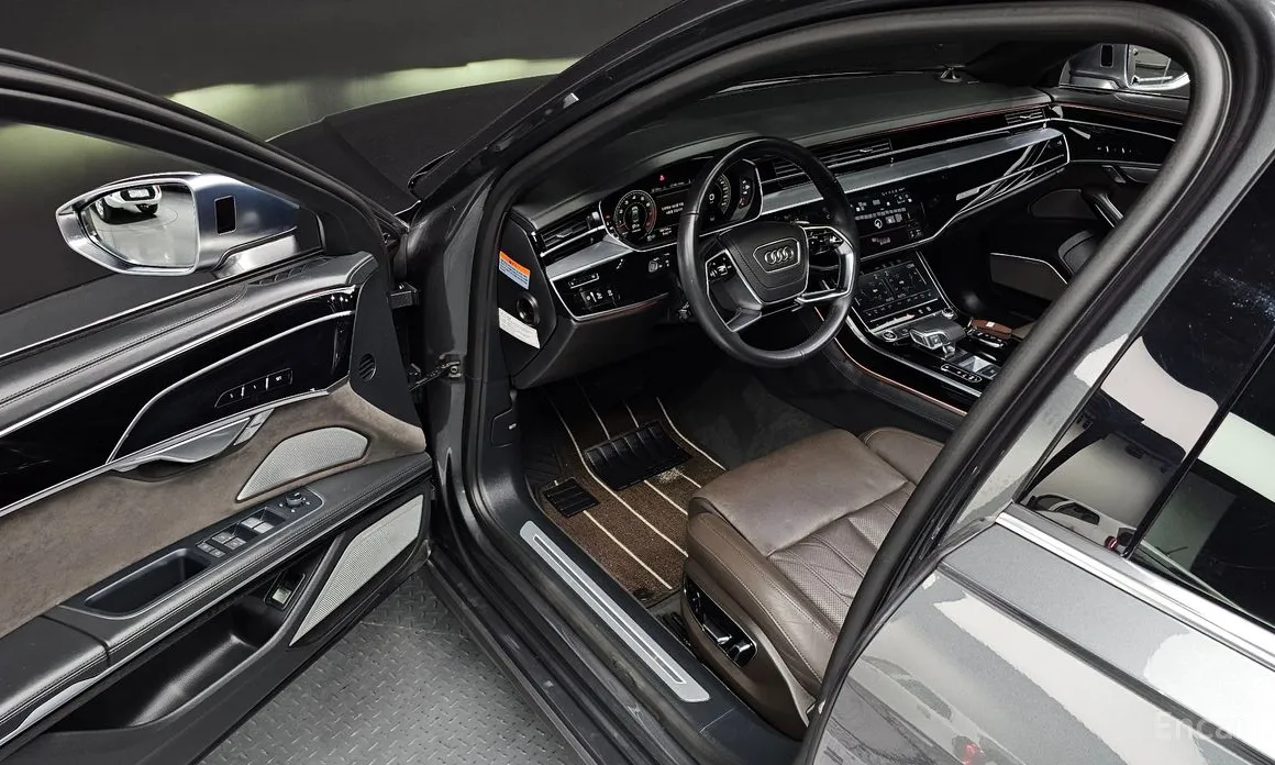 Audi A8 2018 55 TFSI Quattro LWB