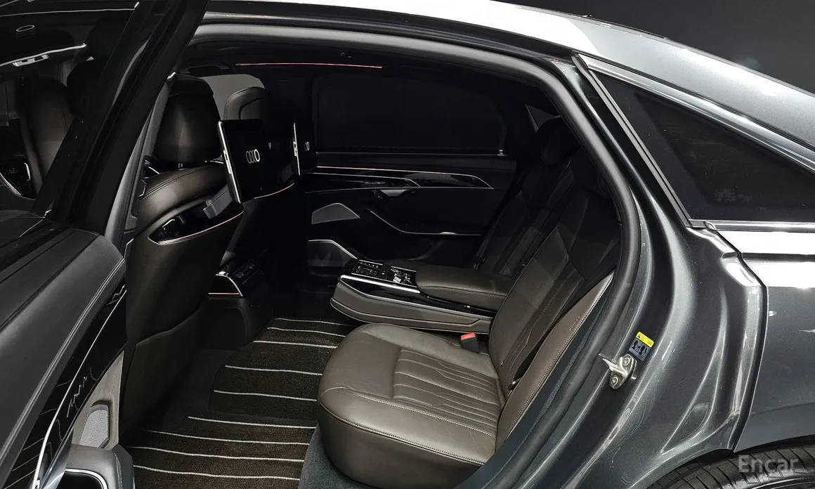Audi A8 2018 55 TFSI Quattro LWB