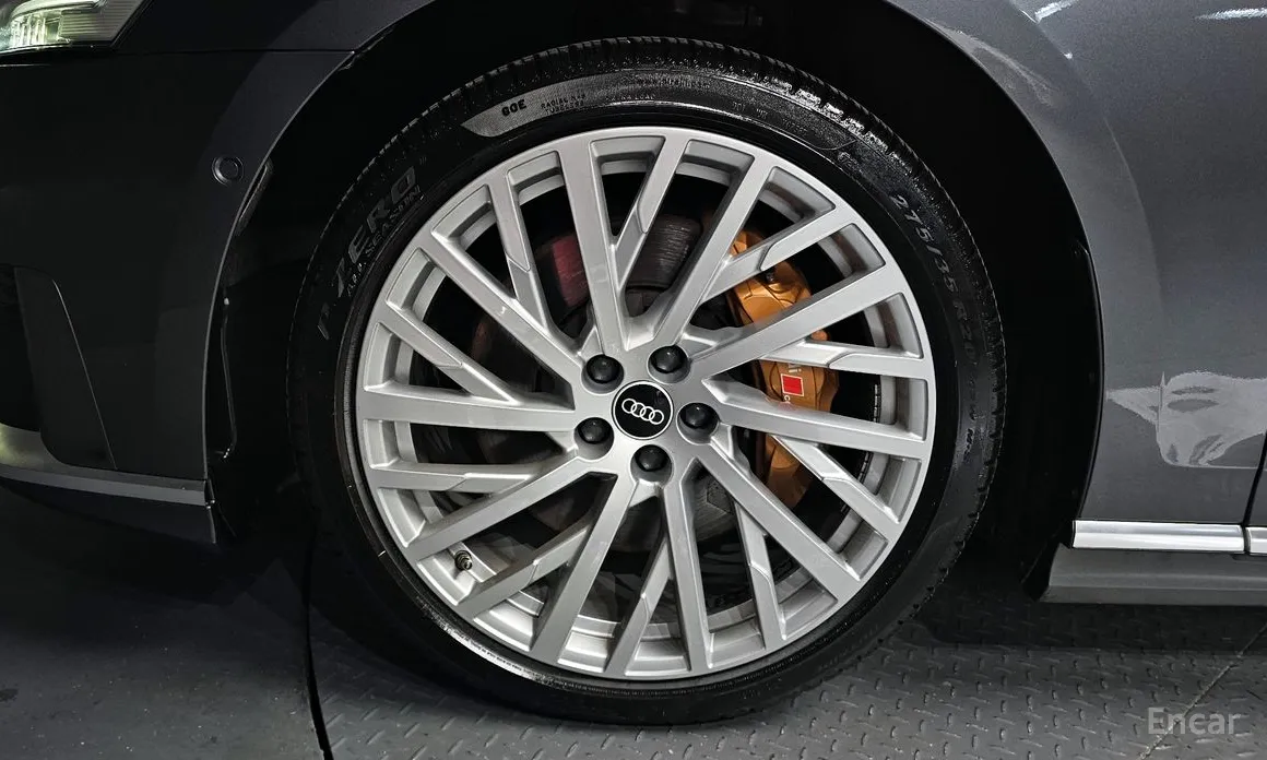 Audi A8 2018 55 TFSI Quattro LWB
