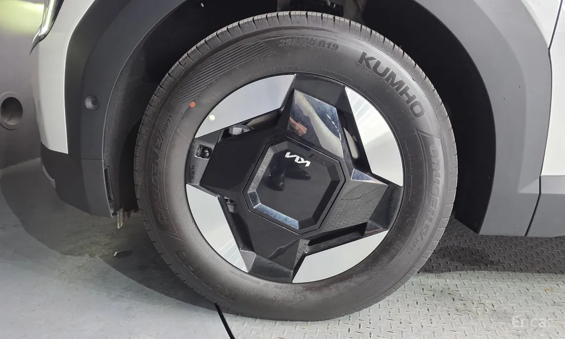 Kia EV9 2023 Long Range 2WD