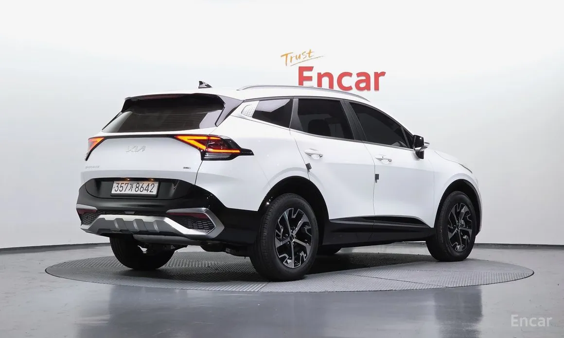 Фото 2 - Kia Sportage