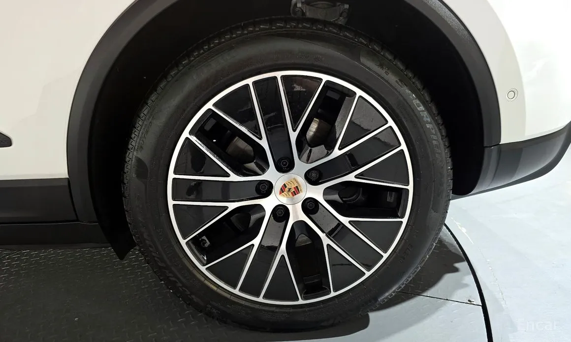 Porsche Macan 2024 Base 4
