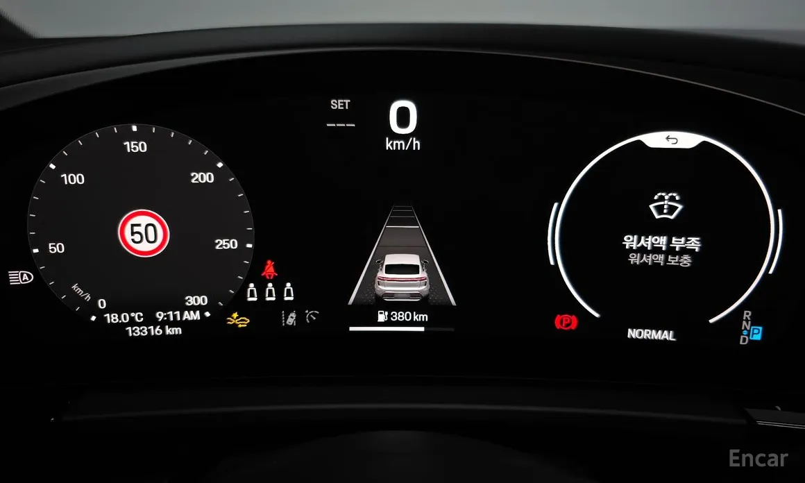 Porsche Macan 2024 Base 4