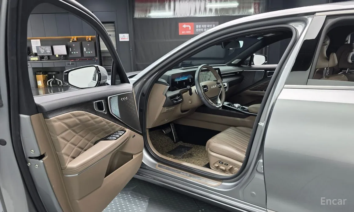 صورة 10 - Kia K8