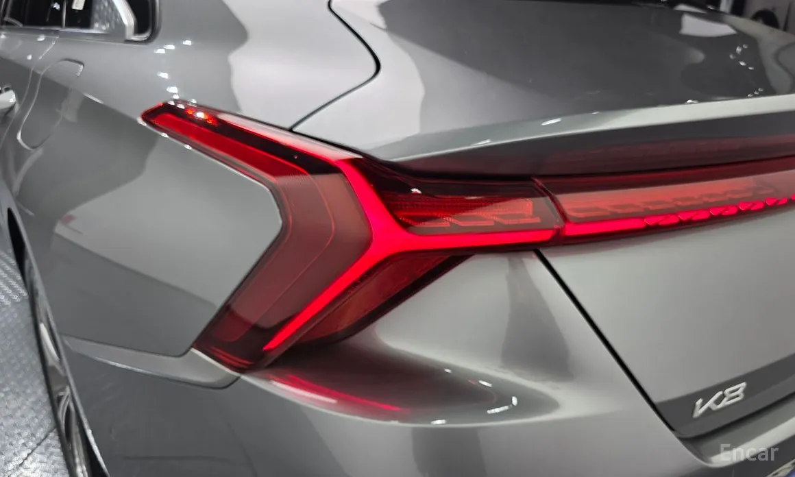 صورة 23 - Kia K8