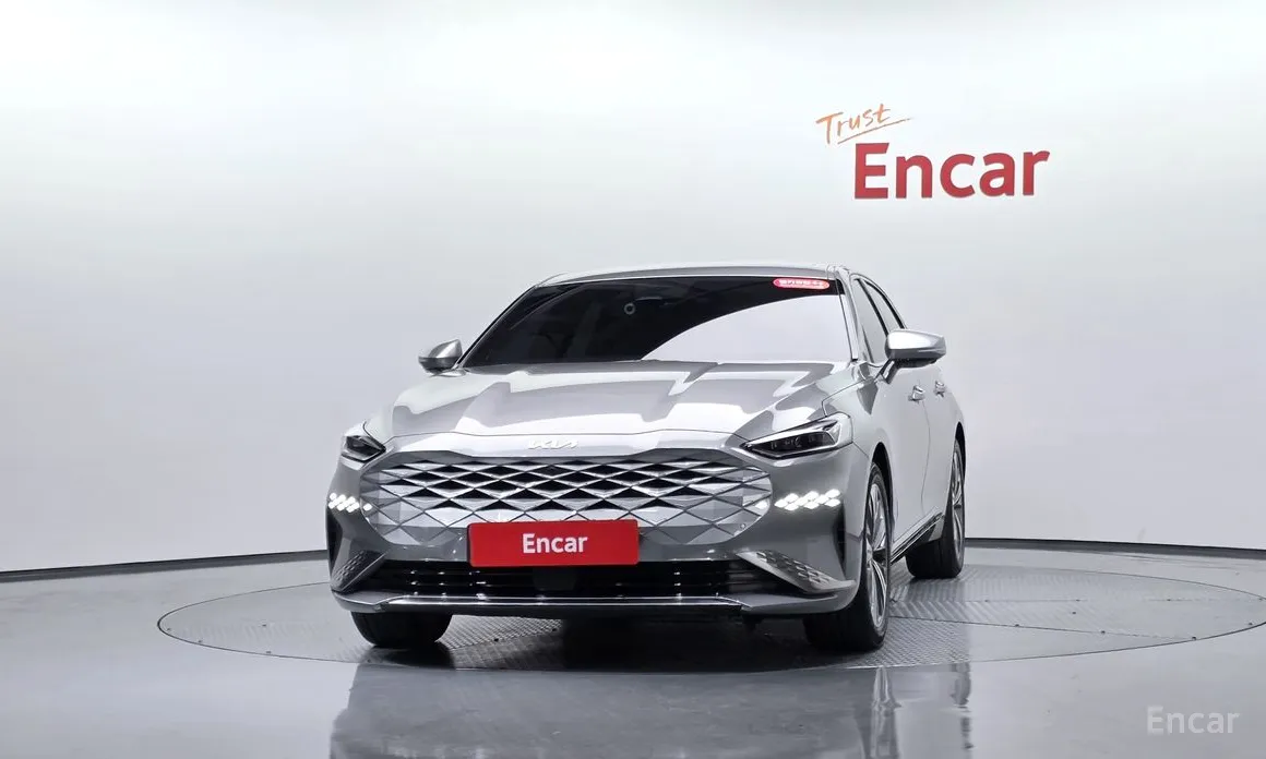 صورة 3 - Kia K8