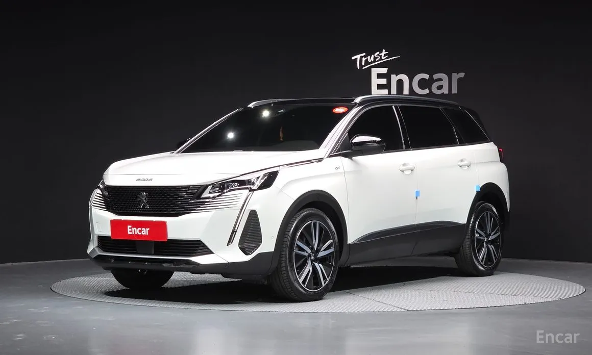 Фото 1 - Peugeot 5008