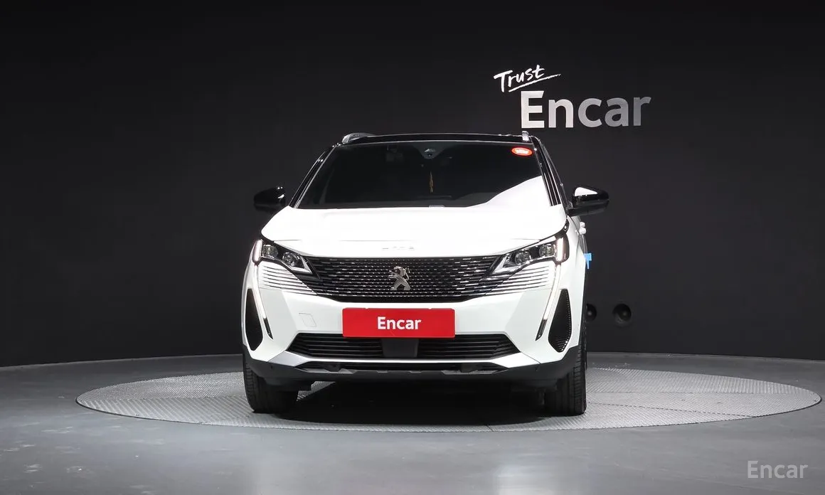 Фото 3 - Peugeot 5008