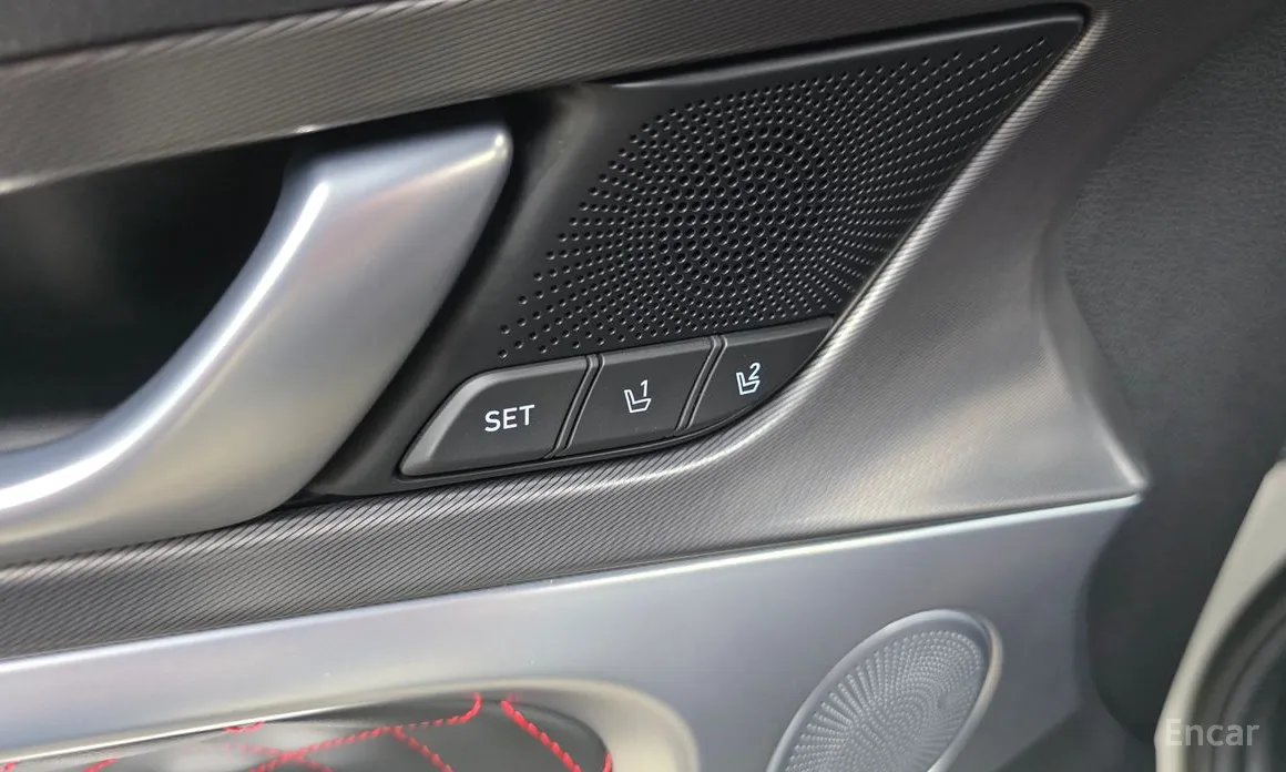 Genesis G70 2020 Gasoline 2.5T 4WD
