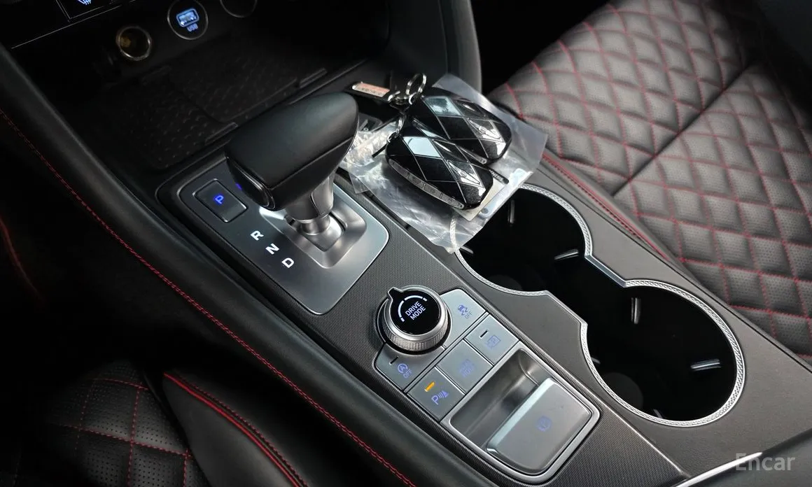 Genesis G70 2020 Gasoline 2.5T 4WD