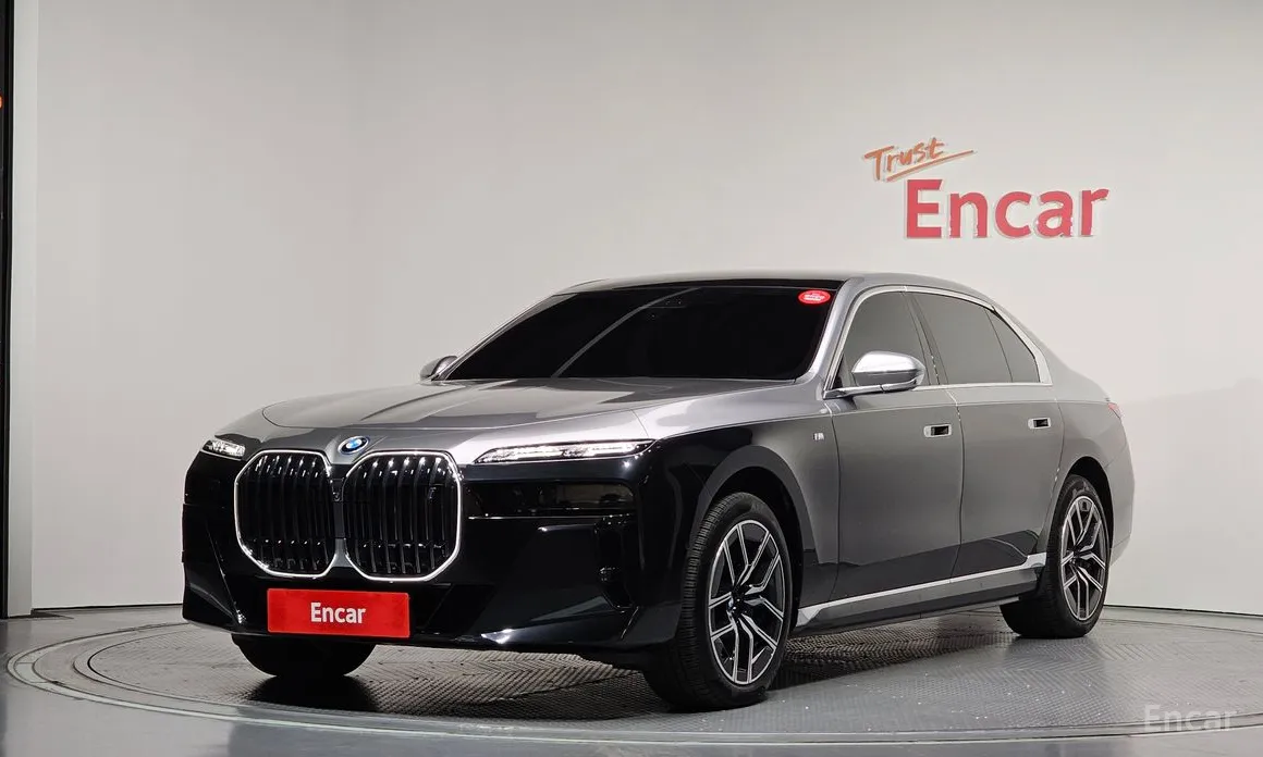 BMW i7 2022 eDrive 50 M Sport