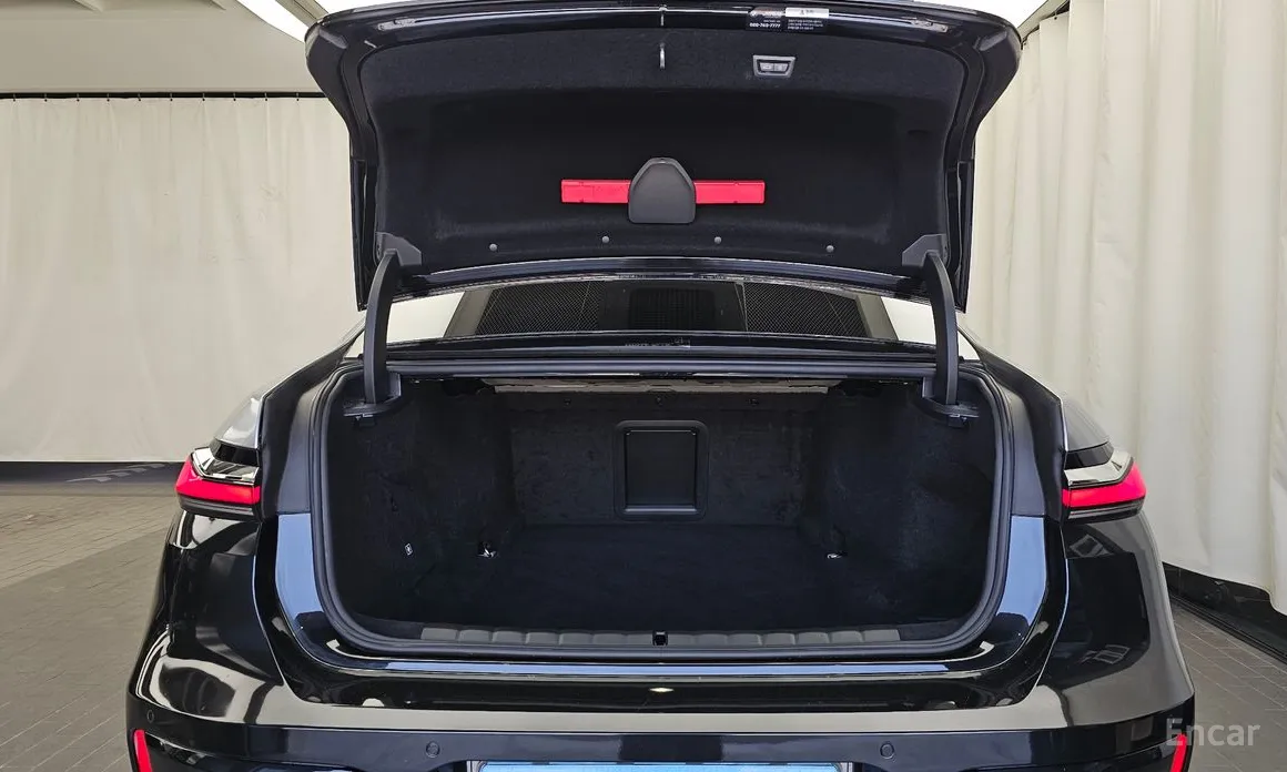 BMW i7 2022 eDrive 50 M Sport