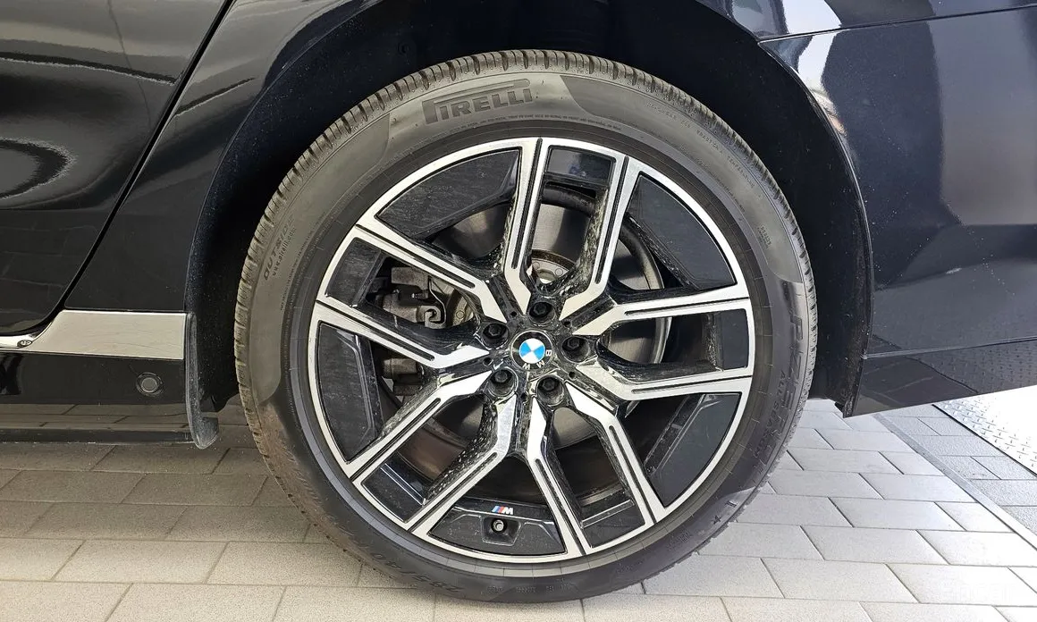 BMW i7 2022 eDrive 50 M Sport