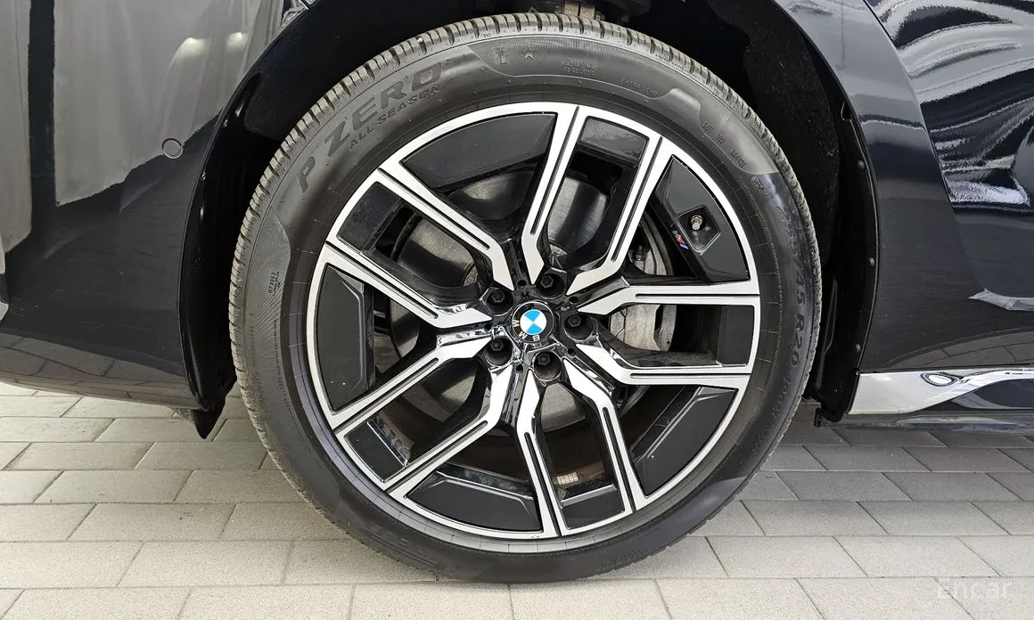 BMW i7 2022 eDrive 50 M Sport
