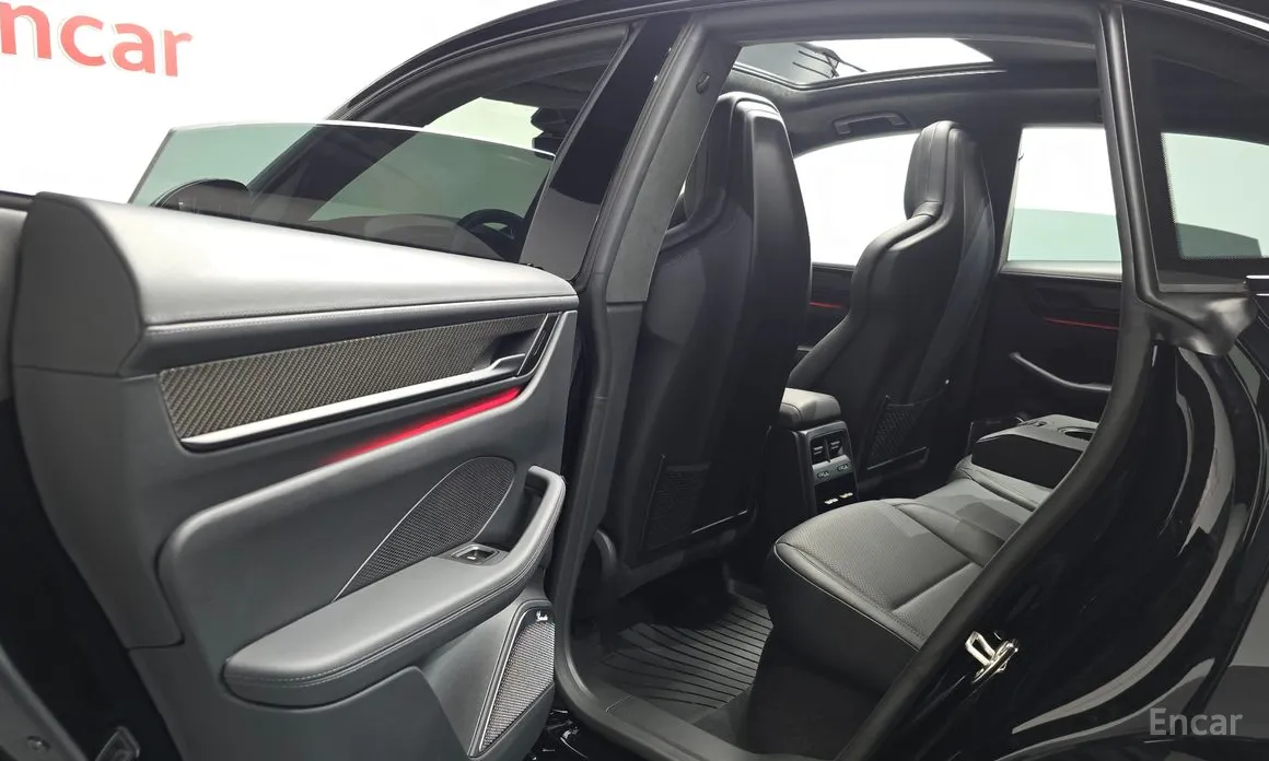 Porsche Macan 2024 Turbo