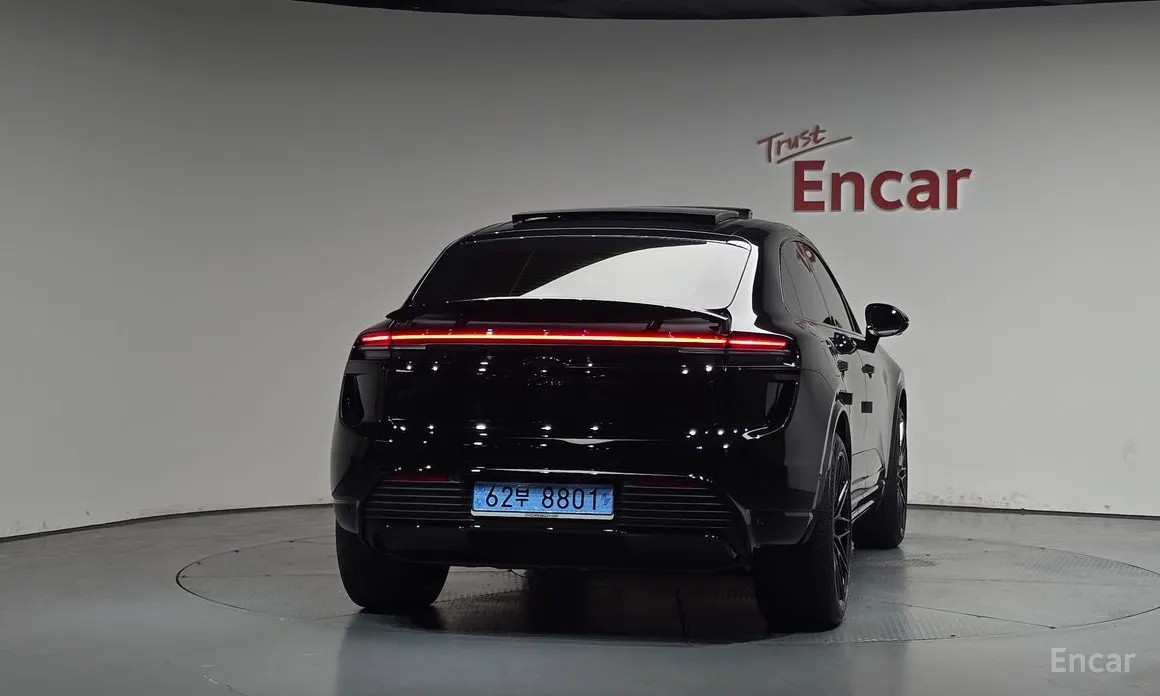Porsche Macan 2024 Turbo
