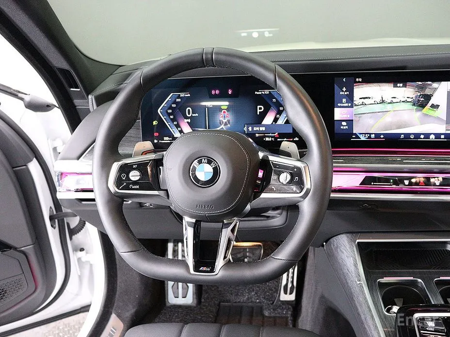 BMW 7 Series 2022 740i xDrive M Sport