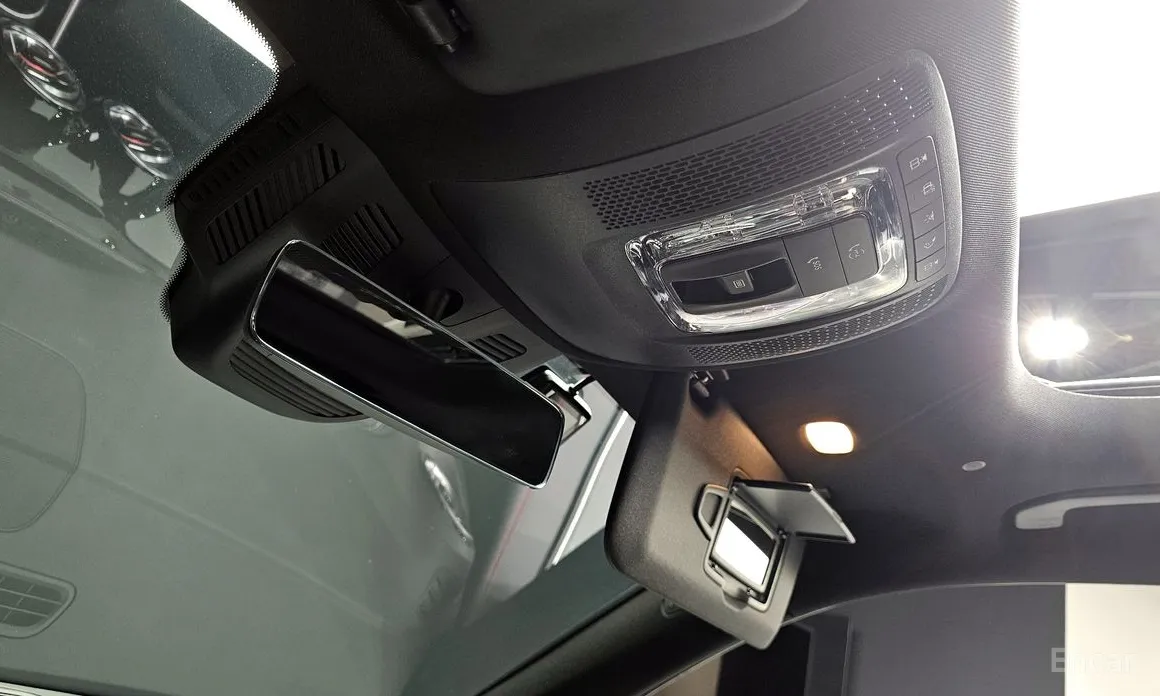 Mercedes-Benz GLB-Class 2020 GLB250 4MATIC