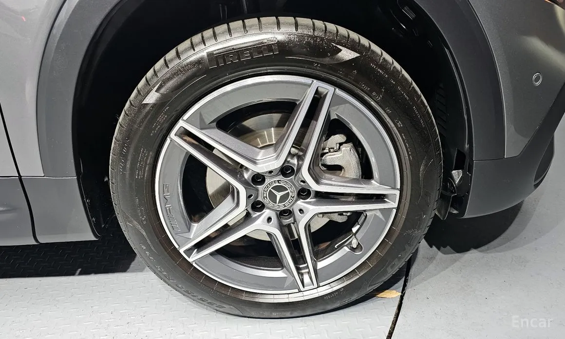 Mercedes-Benz GLB-Class 2020 GLB250 4MATIC