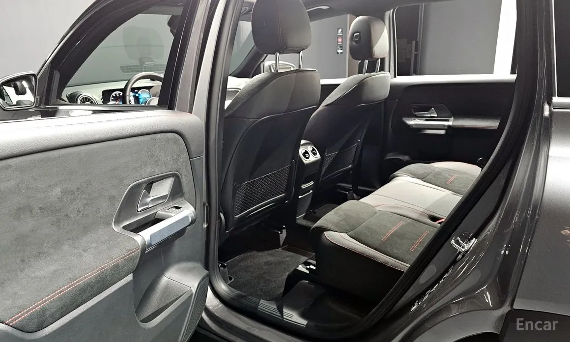 Mercedes-Benz GLB-Class 2020 GLB250 4MATIC