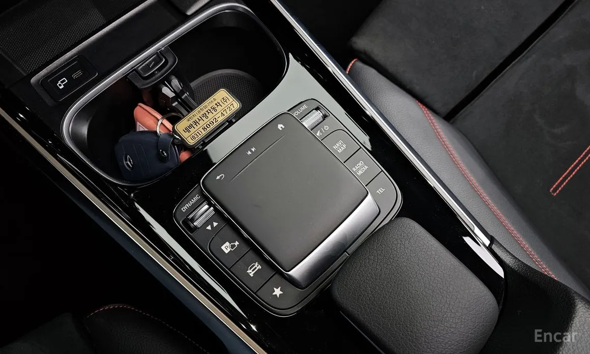 Mercedes-Benz GLB-Class 2020 GLB250 4MATIC