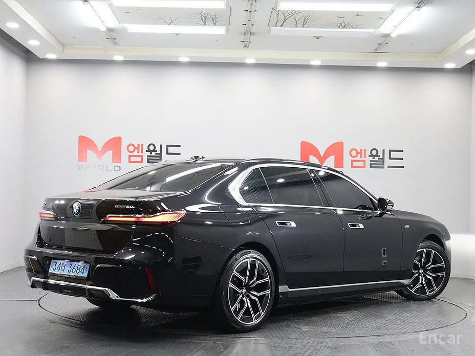 BMW i7 2022 eDrive 50 M Sport