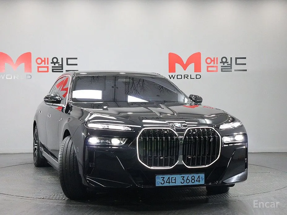 BMW i7 2022 eDrive 50 M Sport