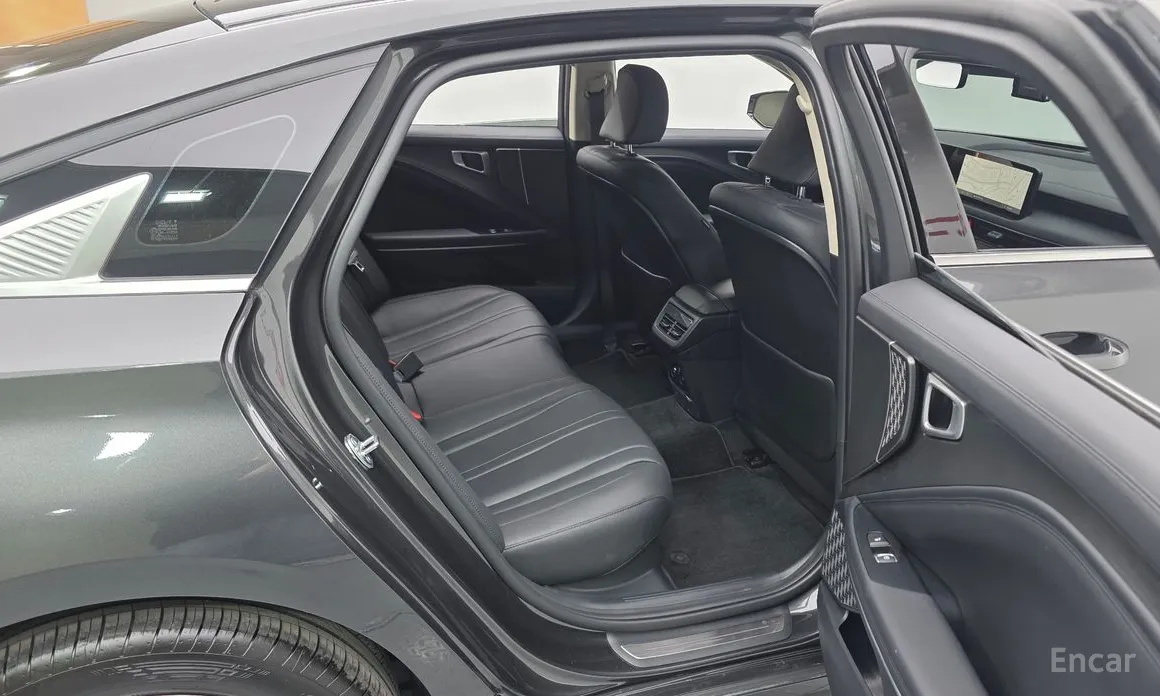 Kia K8 2024 Noblesse Light